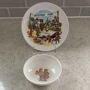 1970’s Jellystone Park Yogi Bear Hanna-Barbera Melmac Plate & Bowl set